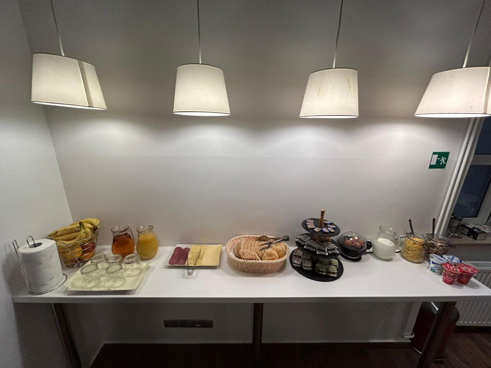 B&B Cool Centre Zagreb Luaran gambar