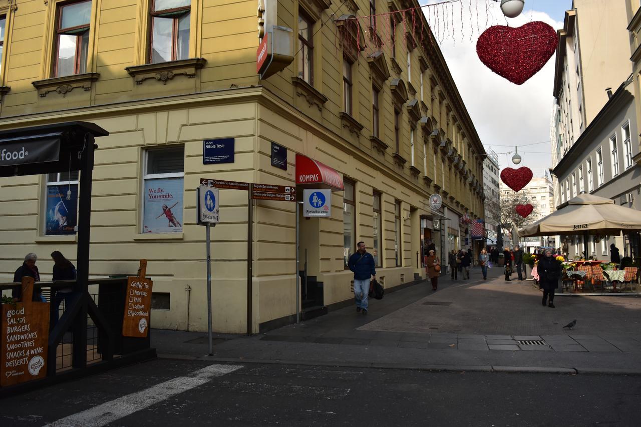 B&B Cool Centre Zagreb Luaran gambar